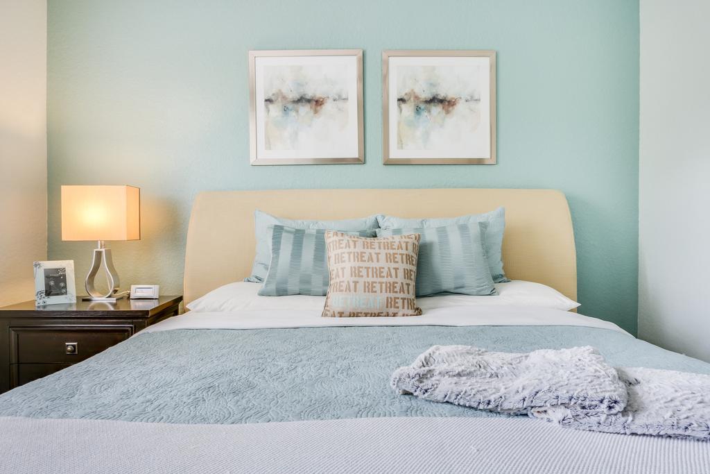 Orlando Escape Hotel Williamsburg ภายนอก รูปภาพ