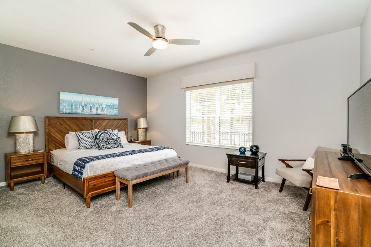 Orlando Escape Hotel Williamsburg ภายนอก รูปภาพ